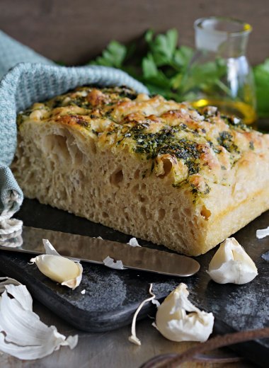 eltefritt focaccia med persille og hvitløk