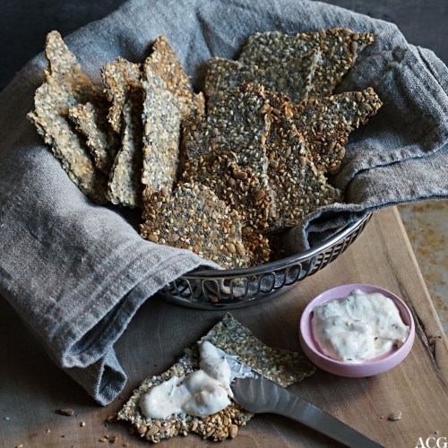 frøknekkebrød med chia