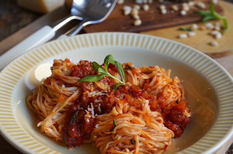 pasta med nduja i tomatsaus og estragon