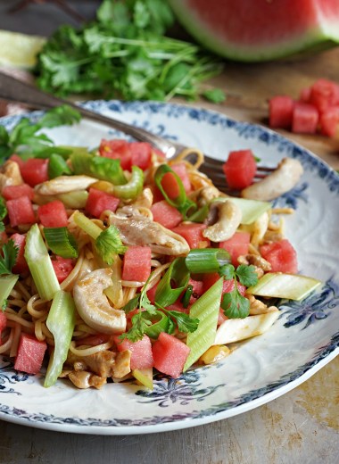 Spicy vannmelonsalat med kylling